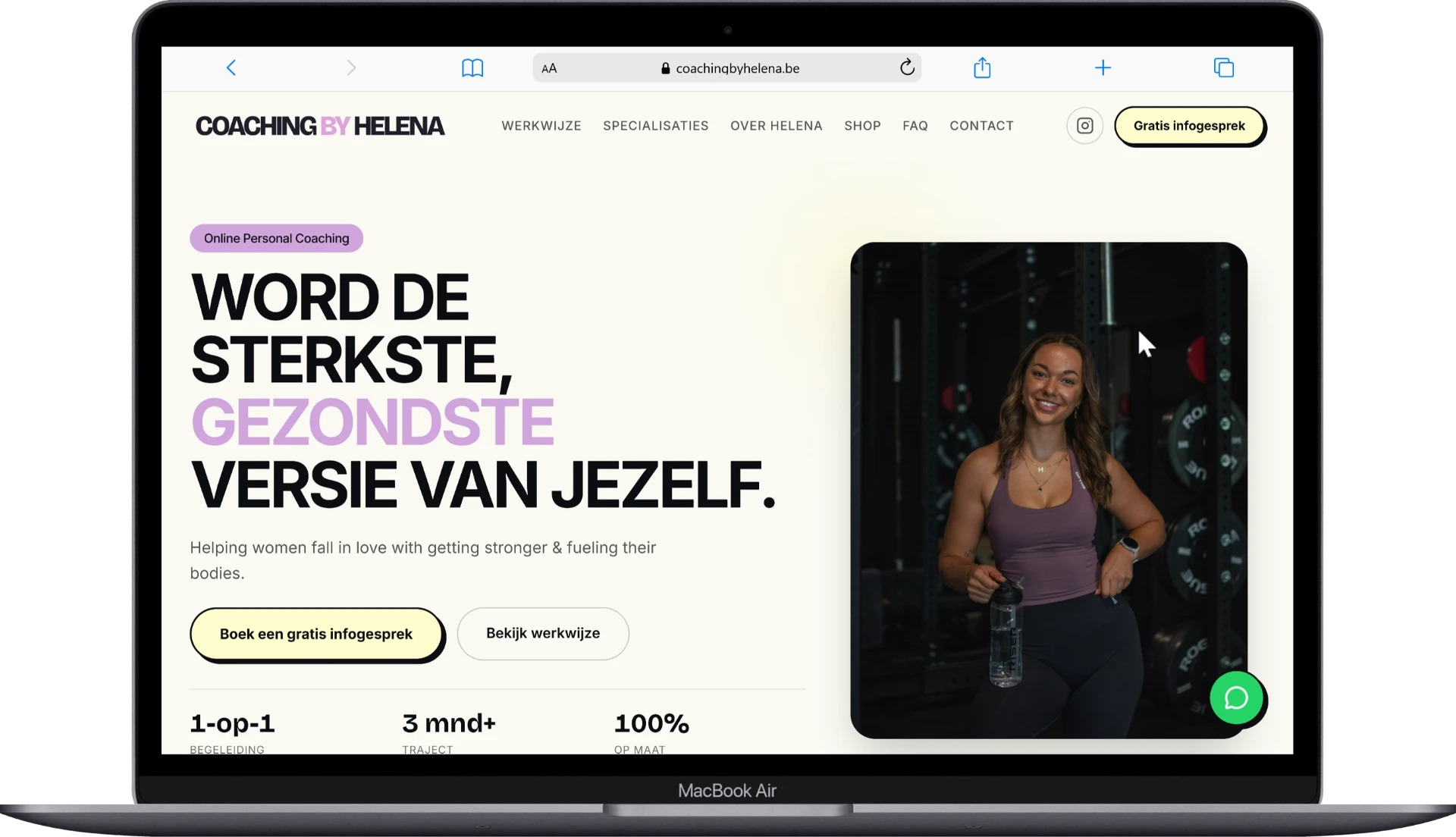 Coaching by Helena website preview op MacBook